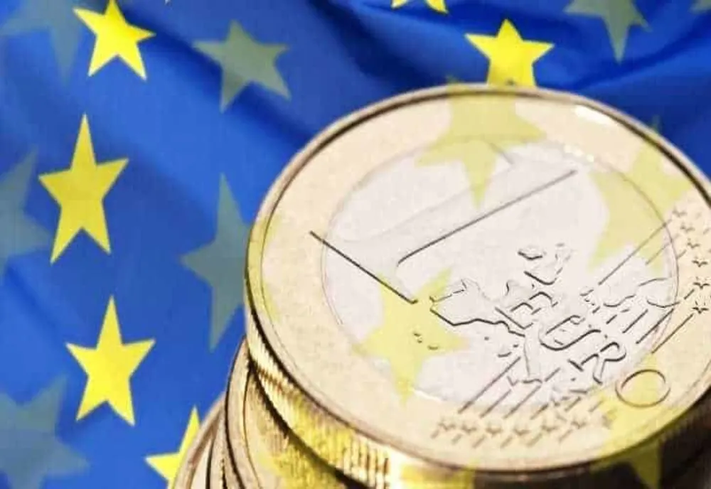 CE SPUN ROMÂNII DESPRE BANII VENIȚI DE LA UE
