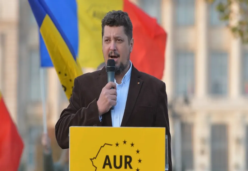 Claudiu Târziu, atac la Guvern: Masca a fost impusă din incompetență și interes mercantil. Este ineficientă!
