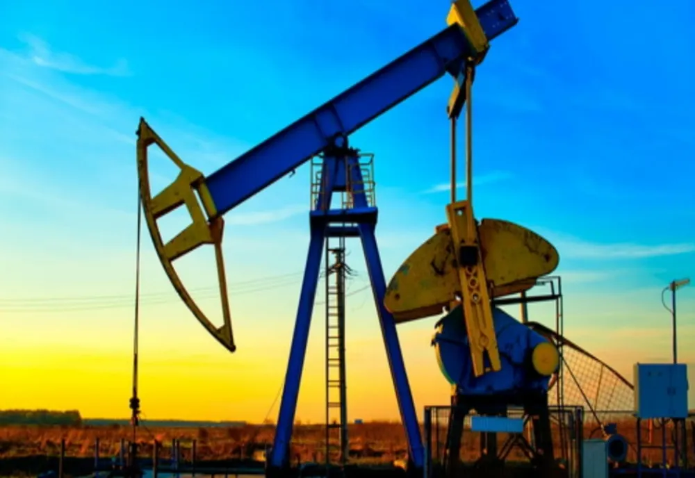 COTAȚIILE PETROLULUI SCAD DUPĂ ACORDUL DE ÎNCETARE A FOCULUI DINTRE ISRAEL ȘI HAMAS