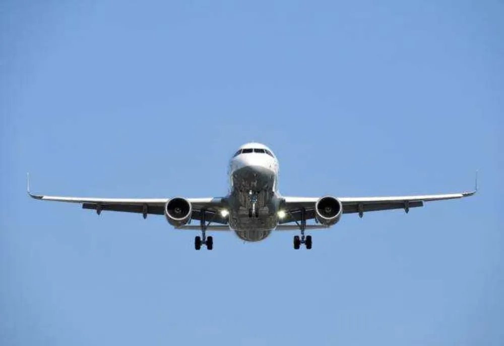  EASA avertizează companiile aeriene să evite spațiul aerian din Iran, Irak și Liban
