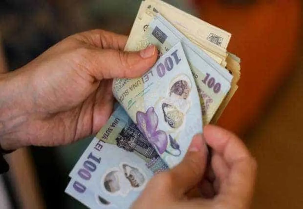 Legea salarizării are doar 30% șanse să treacă de Parlament. România riscă să piardă banii din PNRR