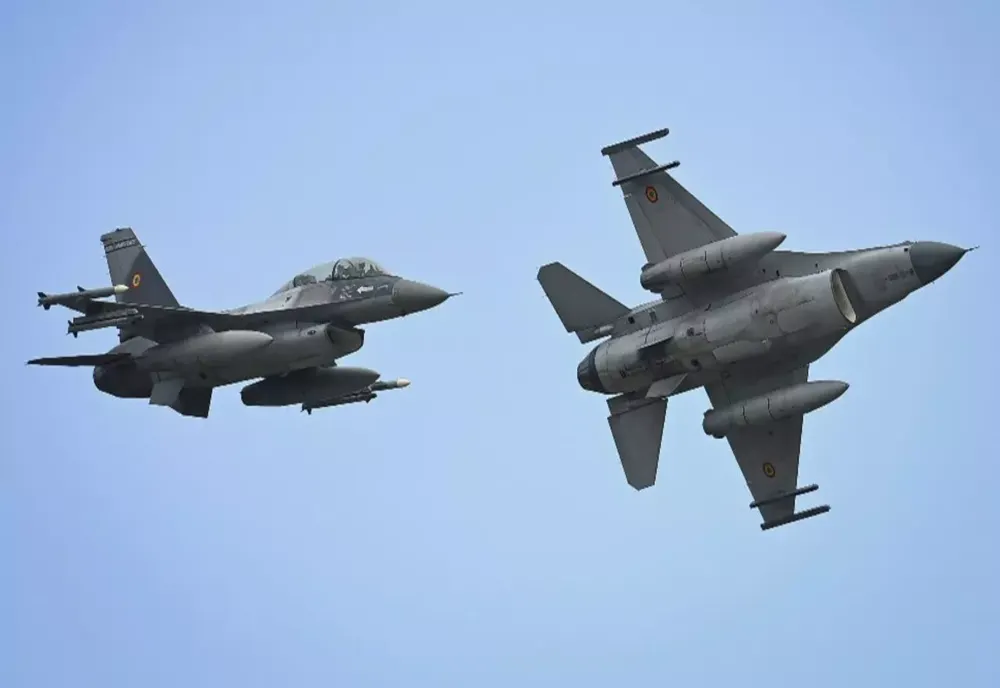 NATO, primele detalii despre drona doborâtă la Padina: patru aeronave ridicate de la sol. Cine a autorizat intervenția F-16