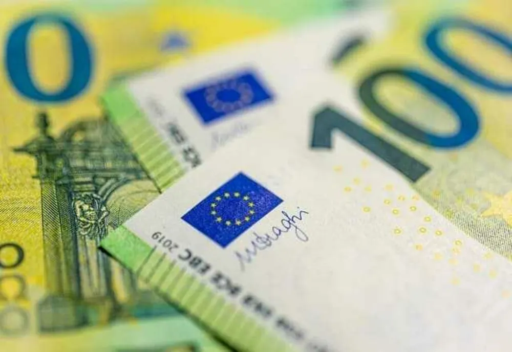 În plină criză economică, România riscă să fie penalizată cu 4 miliarde de euro. Bani europeni pierduți din cauza Guvernului