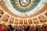 Parlamentul va fi convocat din nou în sesiune extraordinară