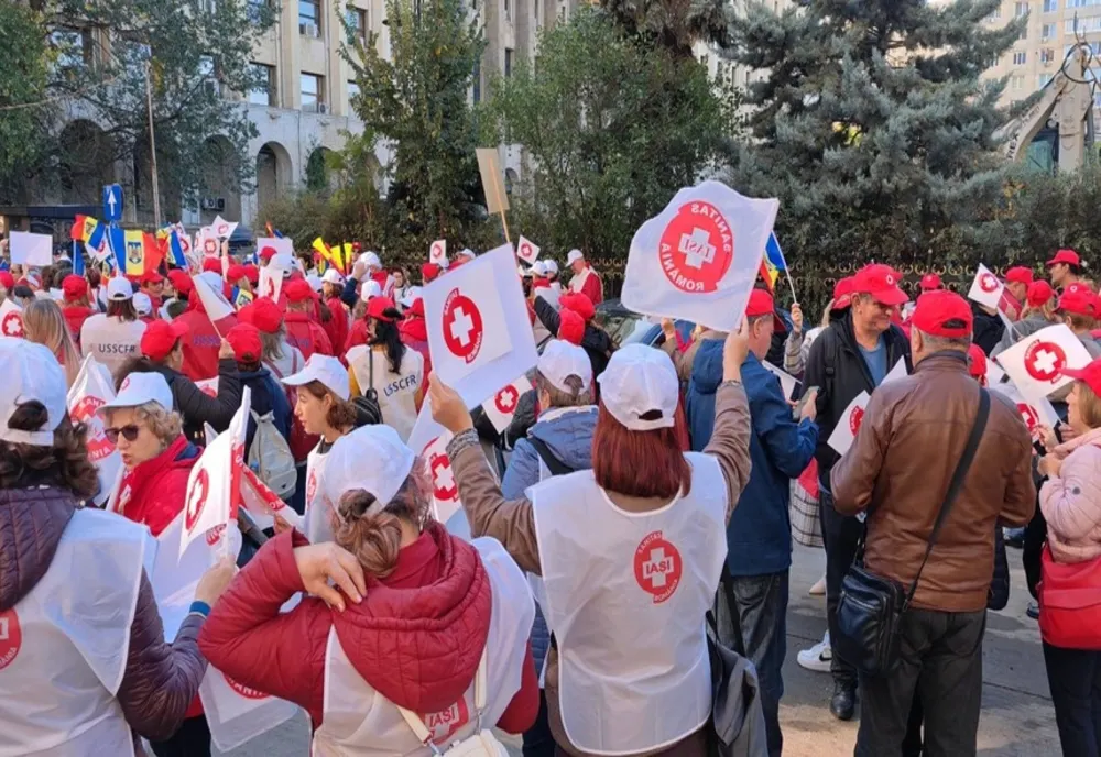 Luni, grevă Sanitas: urgențele, singurele servicii asigurate