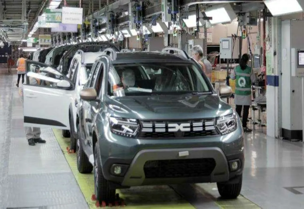 Alarmă la Dacia Mioveni: 1.200 de concedieri și scăderea producției după 22 de ani de creștere