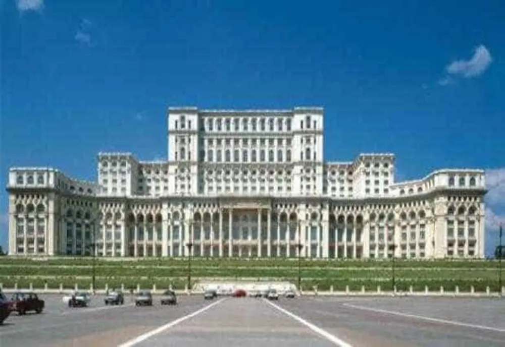 Parlament / Comisii de specialitate - încep audierile miniștrilor propuși în Guvernul Veștea