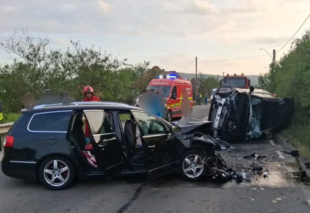 Accident grav în Sălaj, cu opt persoane implicate: traficul pe DN 1F a fost oprit în ambele direcții