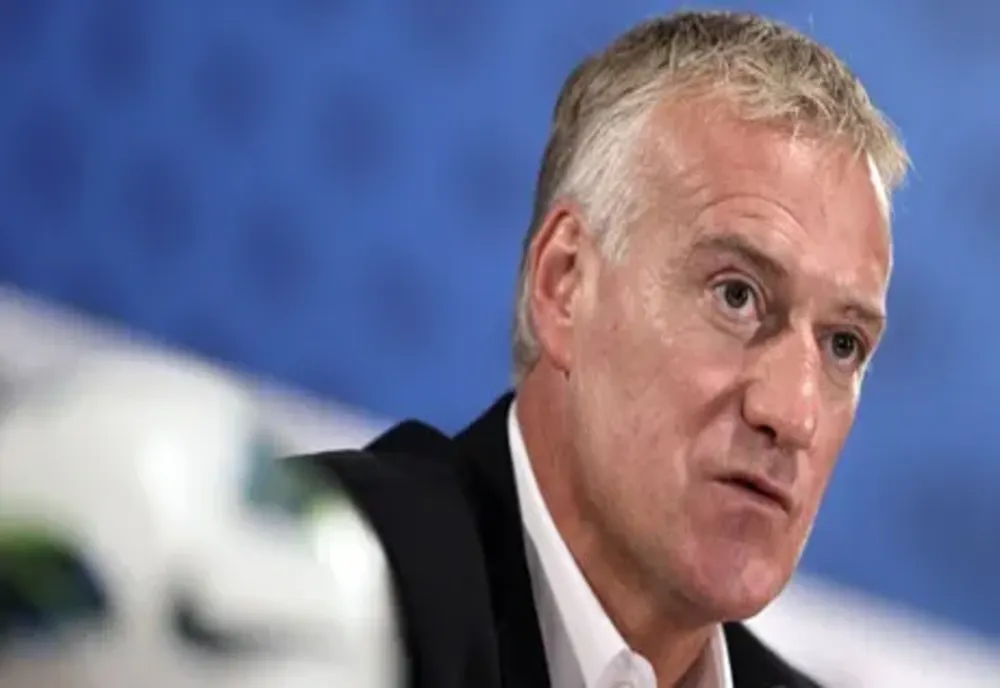 Selecționerul Franței Didier Deschamps ratează meciul cu Norvegia, după decesul mamei sale