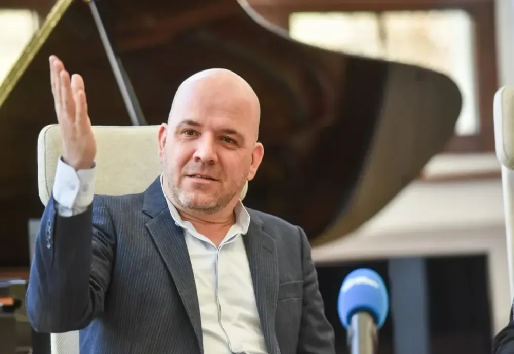 Scandal de corupție la Filarmonica din Sibiu: Managerul Cristian Lupeș, pus sub acuzare de DNA pentru un prejudiciu uriaș