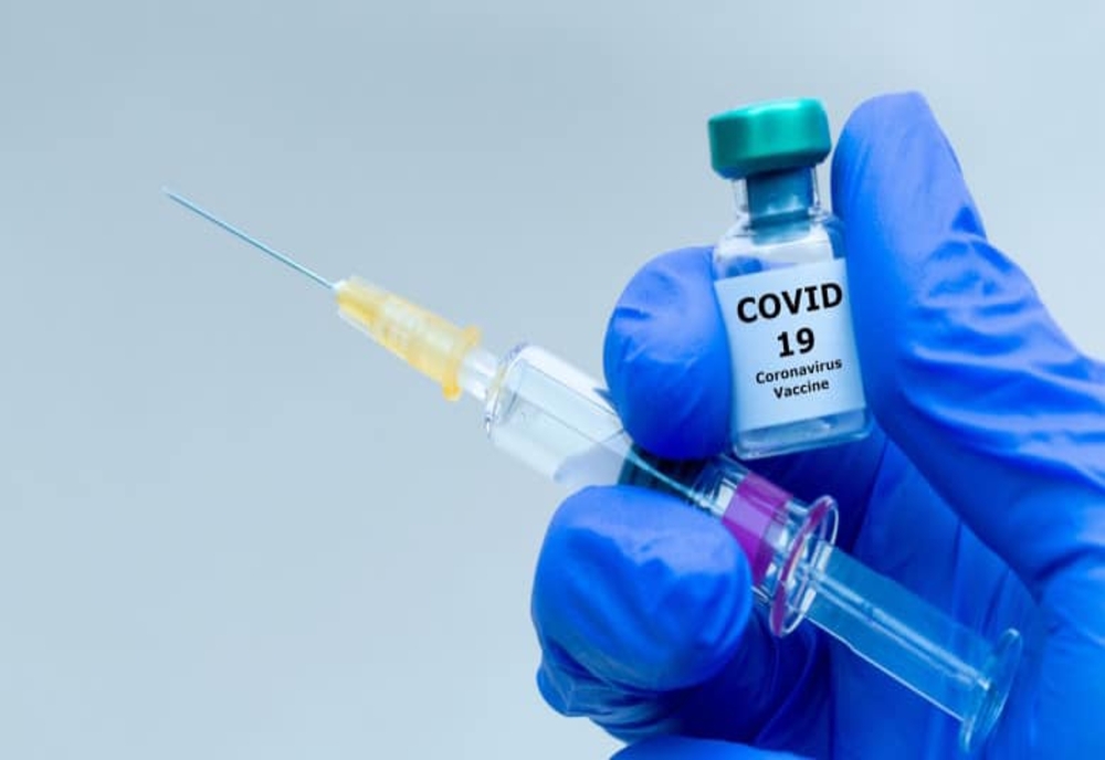 Reacțiile adverse la vaccinul anti-Covid, mai ales la femei. Ce spune Valeriu Gheorghiță, coodonatorul campaniei naţionale de vaccinare antiCovid