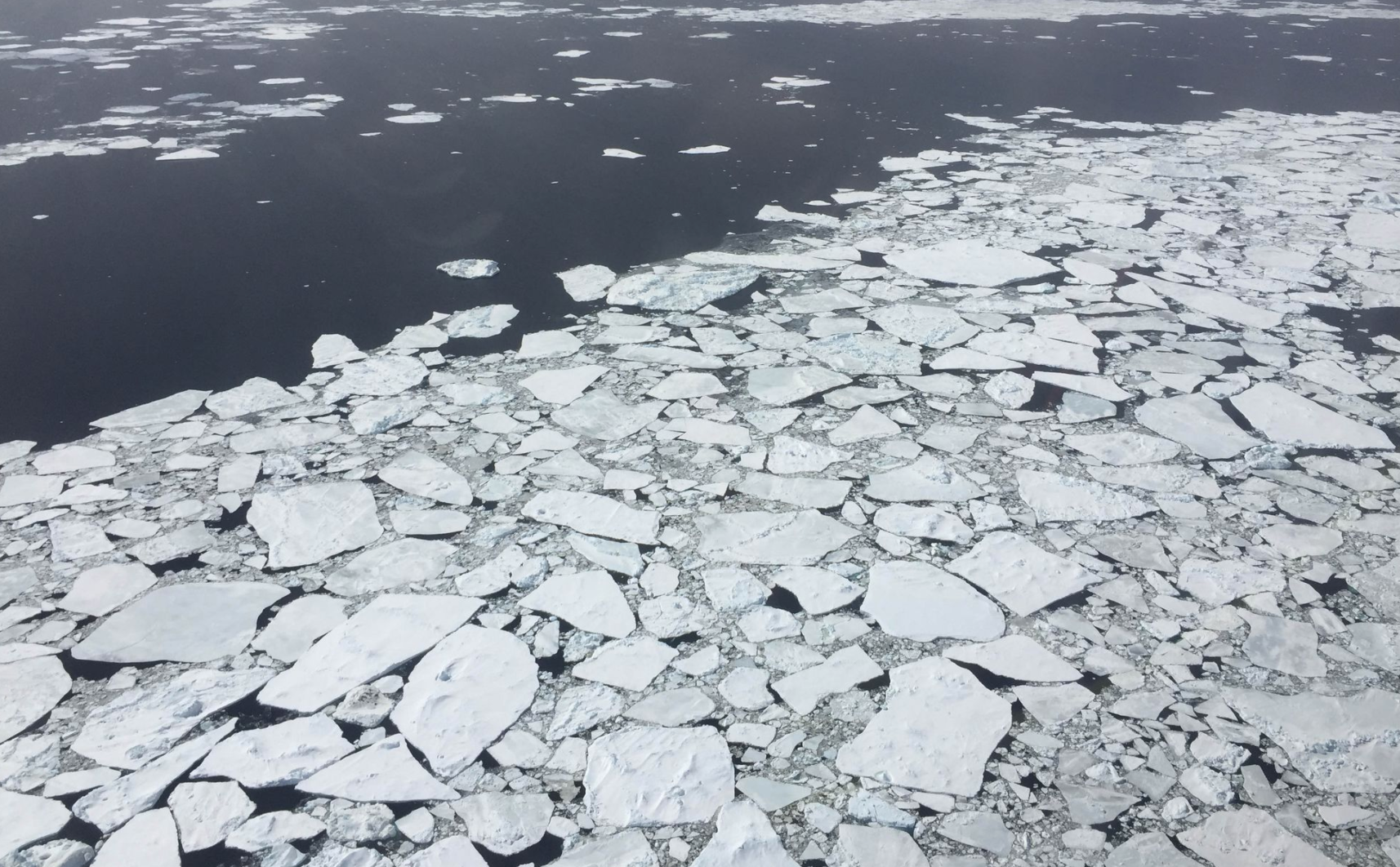 Misterul științific al creșterii calotei de gheață antarctică, în plină încălzire globală