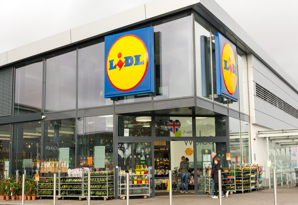 Lidl este primul lanț de magazine din România care adoptă programul redus, pentru a face economie. Noul orar, valabil de luni